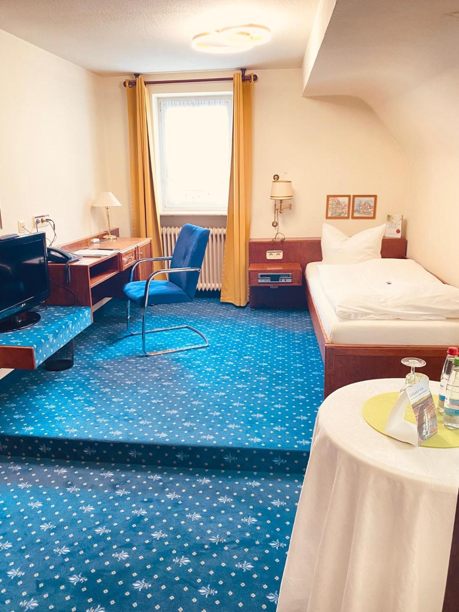 Hotel - Restaurant Traube Neuffen Εξωτερικό φωτογραφία